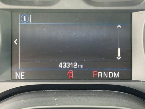 Used 2021 Chevrolet Camaro LT RWD image 22