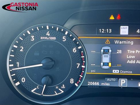 Used 2024 Nissan Armada Platinum w/ Captain's Chairs Package image 15