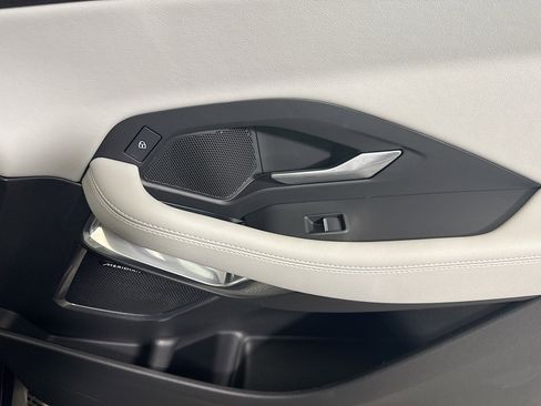 Used 2024 Jaguar E-PACE R-Dynamic SE image 31