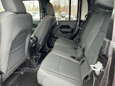 New 2026 Jeep Gladiator Sport image 21