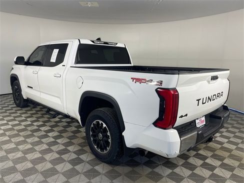 Used 2022 Toyota Tundra SR5 w/ TRD Off-Road Package image 14