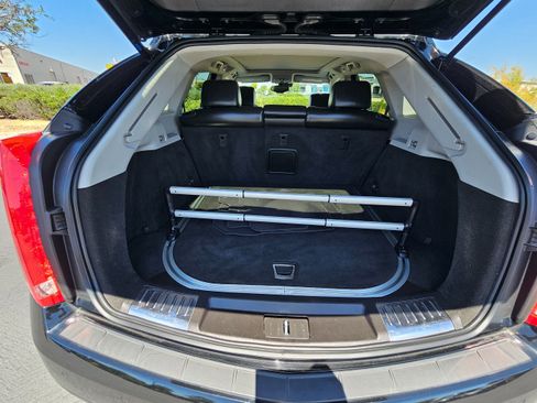 Used 2014 Cadillac SRX Performance w/ Driver Awareness Package FWD image 25