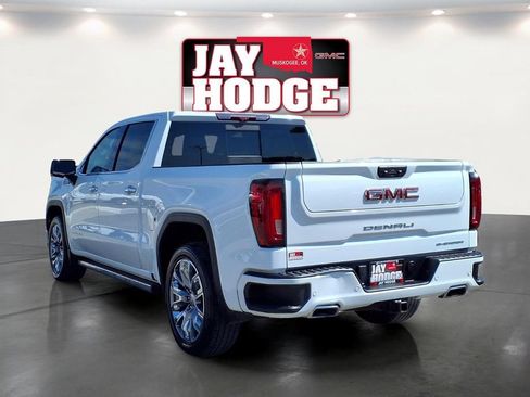 Used 2023 GMC Sierra 1500 Denali w/ Denali Reserve Package AWD/4WD image 7