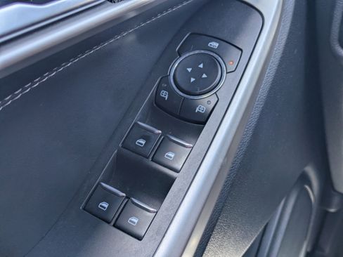 Used 2023 Ford Explorer XLT w/ Equipment Group 202A AWD/4WD image 29