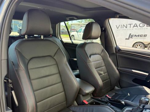 Used 2015 Volkswagen GTI S FWD image 16