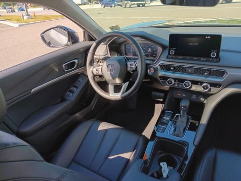 Used 2025 Acura Integra FWD image 16