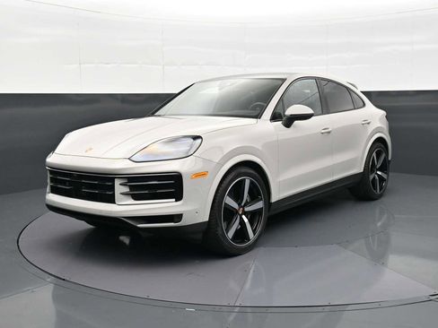 Certified 2026 Porsche Cayenne Coupe AWD/4WD image 1