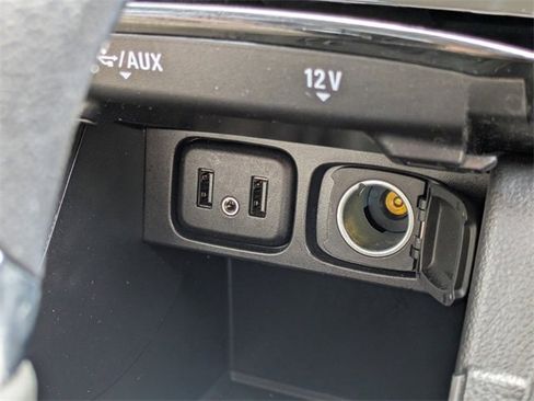 Used 2017 Buick Encore Premium image 24