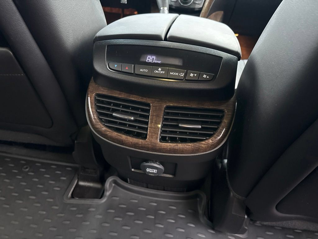 Used 2013 Acura MDX w/ Technology Package AWD/4WD image 27