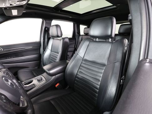Used 2019 Jeep Grand Cherokee Limited X AWD/4WD image 11