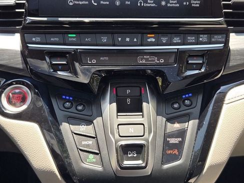 Certified 2026 Honda Odyssey Elite image 23