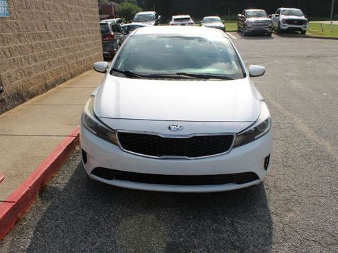 Used 2018 Kia Forte LX w/ LX Popular Package FWD image 2