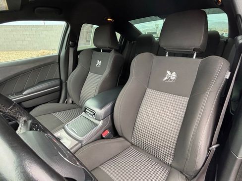 Used 2022 Dodge Charger Scat Pack w/ Harman/Kardon Audio Group image 28