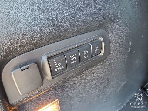 Used 2017 Ford Explorer Limited w/ Equipment Group 301A image 28