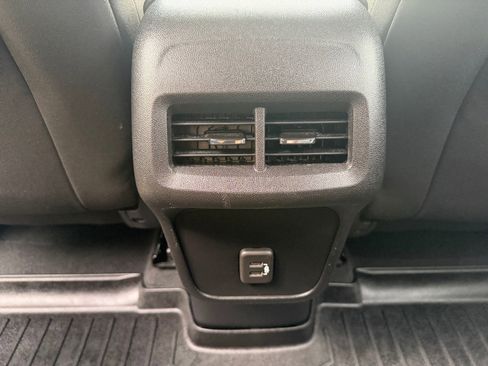 Used 2020 Chevrolet Equinox LS AWD/4WD image 27