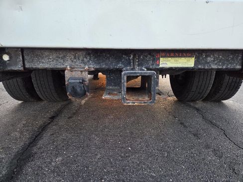 Used 2015 Ford F350 XL w/ Trailer Tow Package image 30