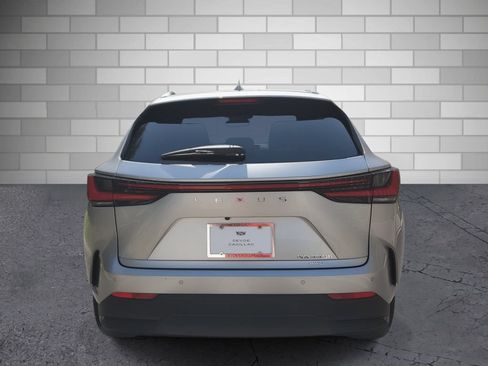 Used 2022 Lexus NX 350h AWD w/ Vision Package image 4