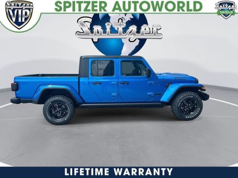 New 2026 Jeep Gladiator Sport AWD/4WD image 10