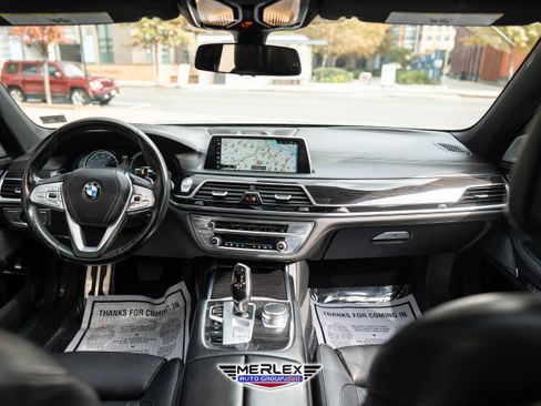 Used 2016 BMW 750i xDrive image 14