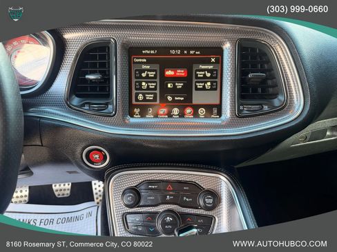 Used 2015 Dodge Challenger SRT Hellcat RWD image 12