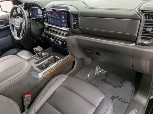 Used 2024 GMC Sierra 1500 Elevation w/ Elevation Premium Package AWD/4WD image 30