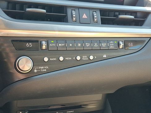 Used 2021 Lexus ES 350 w/ Accessory Package 2 FWD image 18