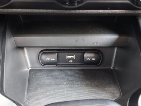 Used 2024 Kia Soul LX w/ Option Group 015 FWD image 24