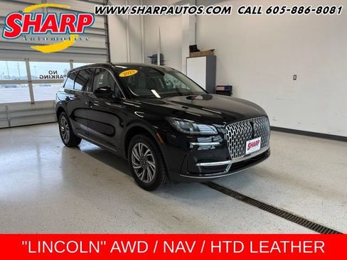 Used 2023 Lincoln Corsair AWD image 1