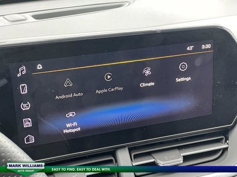 Used 2024 Chevrolet Trax RS image 20