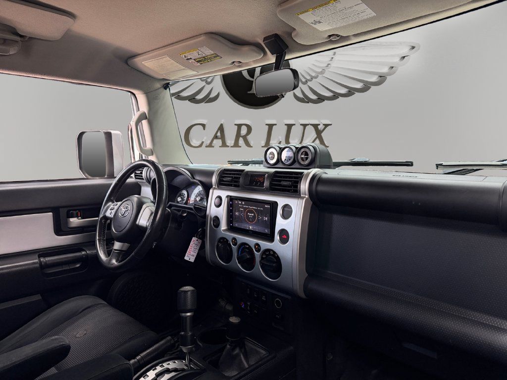 Used 2008 Toyota FJ Cruiser 4WD w/ Upgrade Pkg 2 image 17