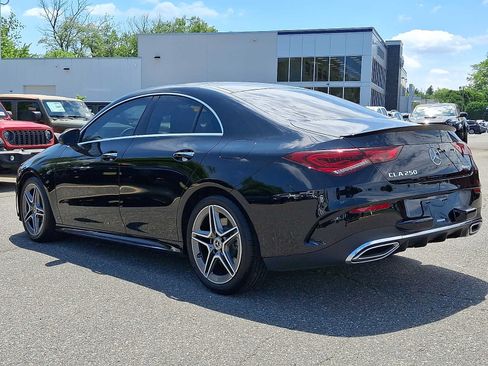 Used 2023 Mercedes-Benz CLA 250 4MATIC image 4