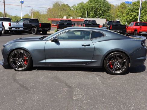 Used 2023 Chevrolet Camaro SS RWD image 28