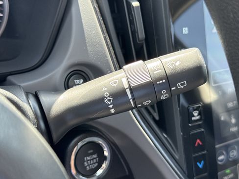 New 2026 Subaru Crosstrek 2.0i Premium image 18