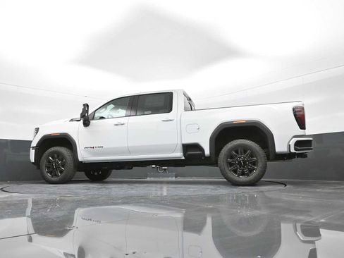 New 2026 GMC Sierra 2500 AT4 w/ AT4 Premium Plus Package image 36