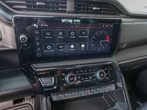 Used 2024 GMC Sierra 1500 AT4X AWD/4WD image 19