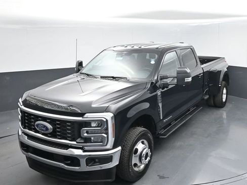 Used 2026 Ford F350 Lariat w/ Lariat Premium Package AWD/4WD image 42