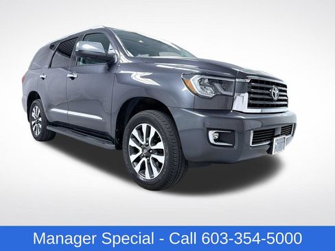 Used 2018 Toyota Sequoia Limited w/ Safety & Convenience Package AWD/4WD image 1