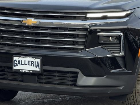 New 2026 Chevrolet Traverse LT w/ Sun and Wheel Package image 7