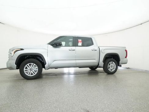 New 2026 Toyota Tundra SR5 image 18