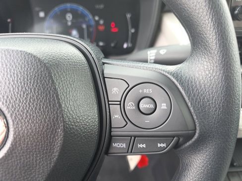 New 2026 Toyota Corolla Cross L image 15