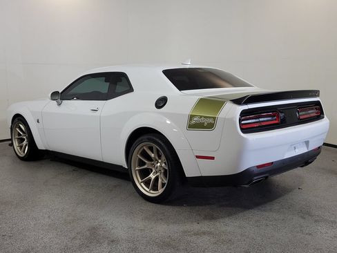 Used 2023 Dodge Challenger R/T Scat Pack RWD image 5