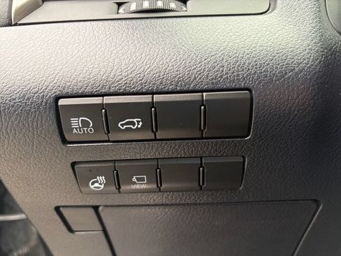 Used 2022 Lexus RX 350L Premium w/ Premium Package AWD/4WD image 29