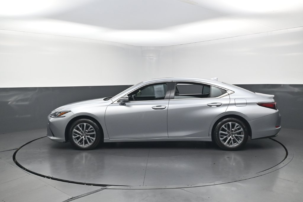 Used 2022 Lexus ES 350 w/ ES 350 Ultra Luxury Package FWD image 6
