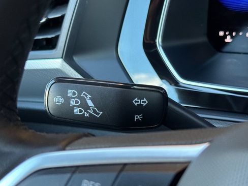 Used 2023 Volkswagen Jetta Sport FWD image 29