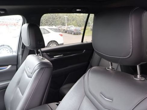 Used 2021 Cadillac XT6 Sport AWD/4WD image 8