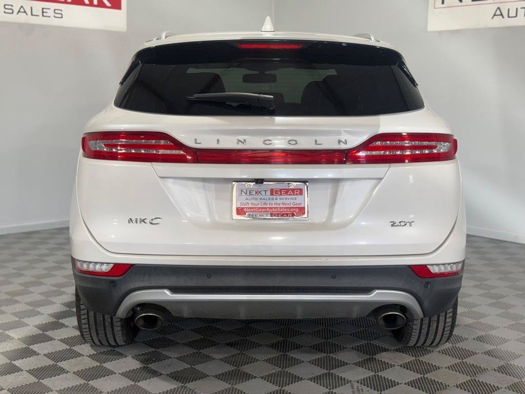 Used 2017 Lincoln MKC Premiere FWD image 7