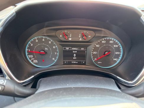 Used 2020 Chevrolet Equinox LS w/ LS Convenience Package AWD/4WD image 16