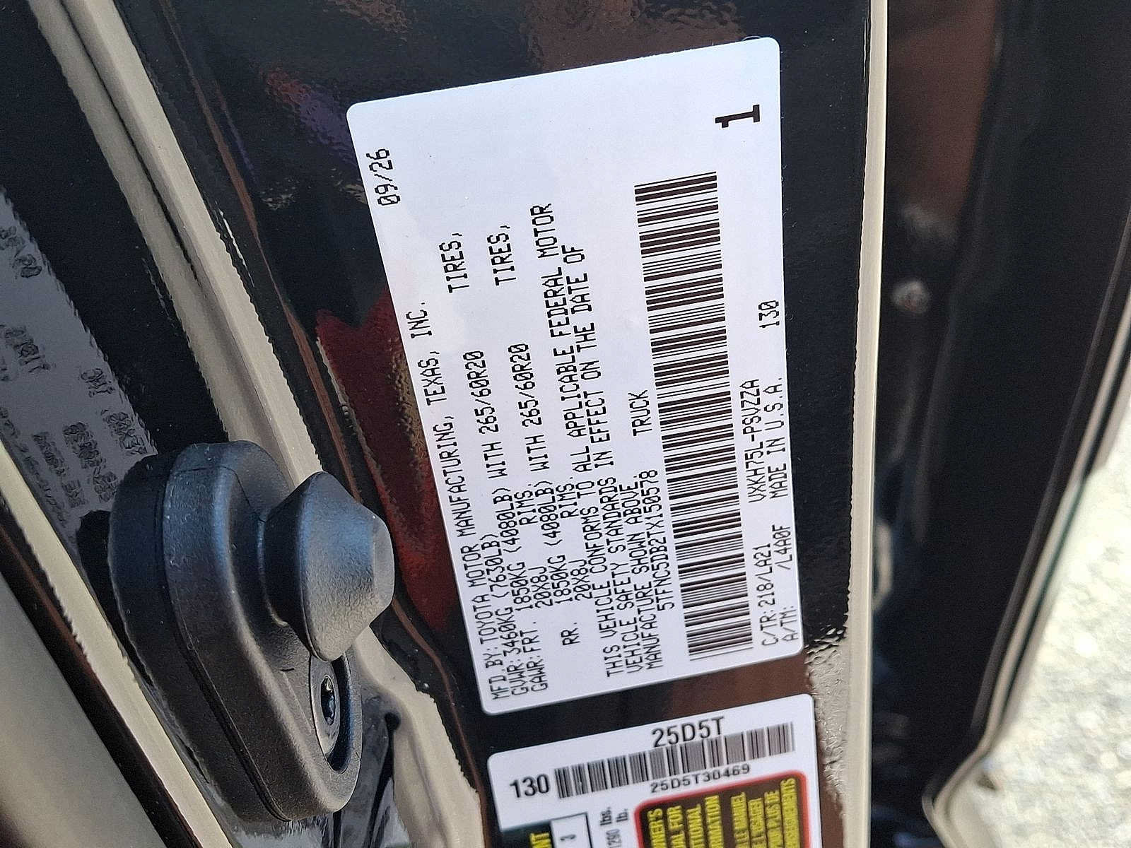 New 2026 Toyota Tundra Platinum AWD/4WD image 18