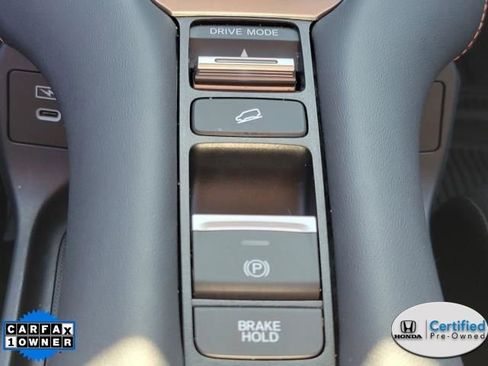 Certified 2025 Honda HR-V Sport image 29