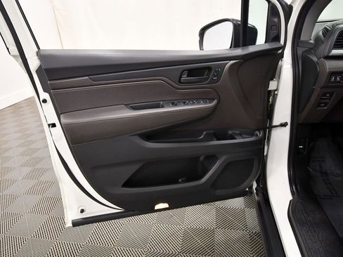 Certified 2019 Honda Odyssey EX-L image 13